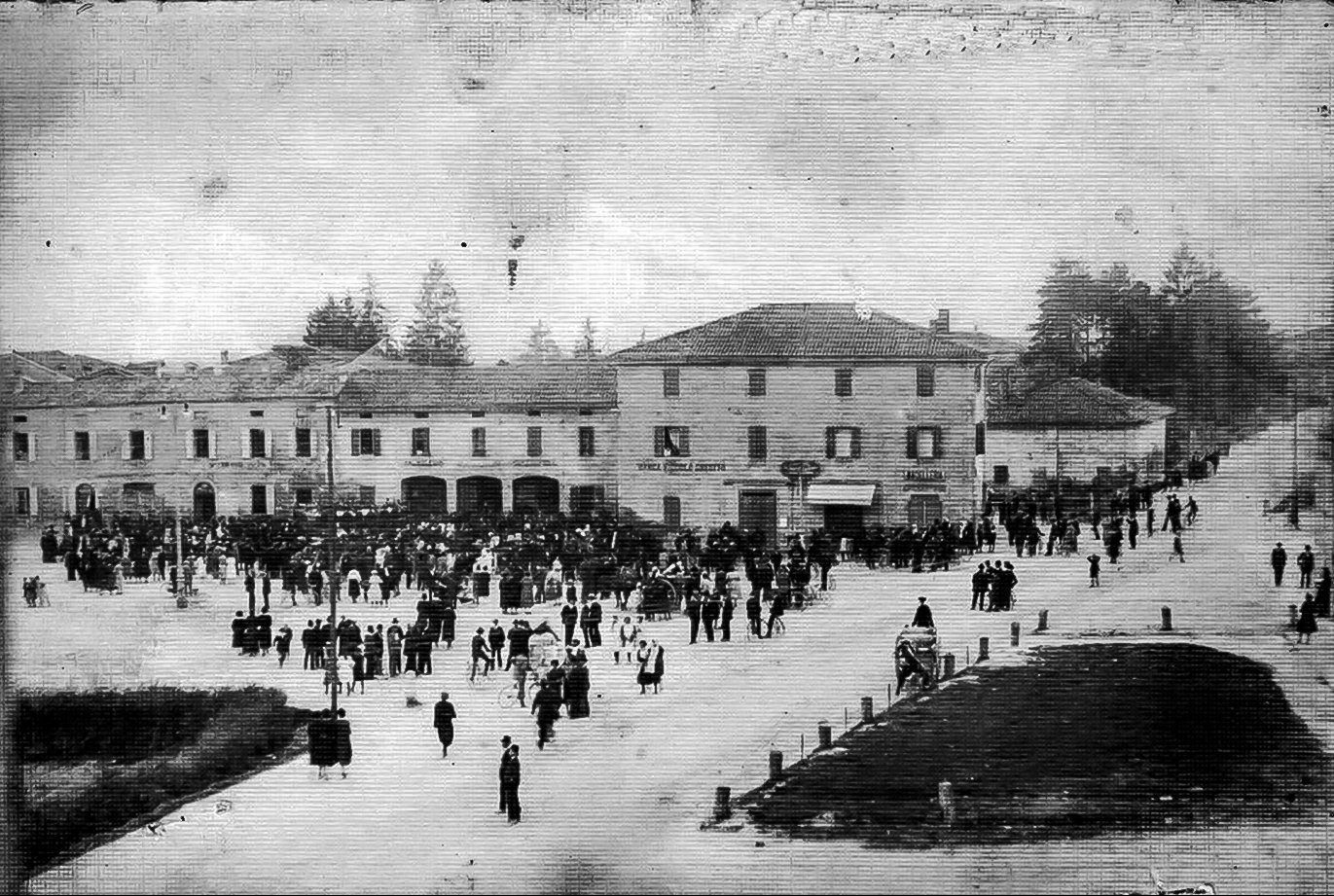 1917 Piazza Marconi