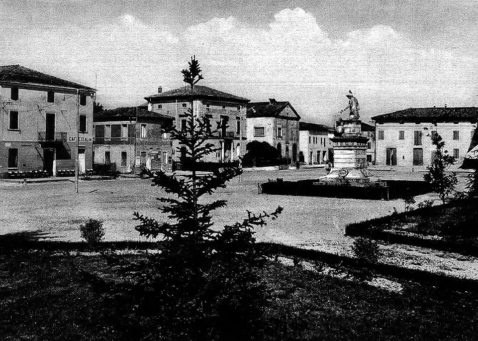 Cartolina Piazza di S.Carlo