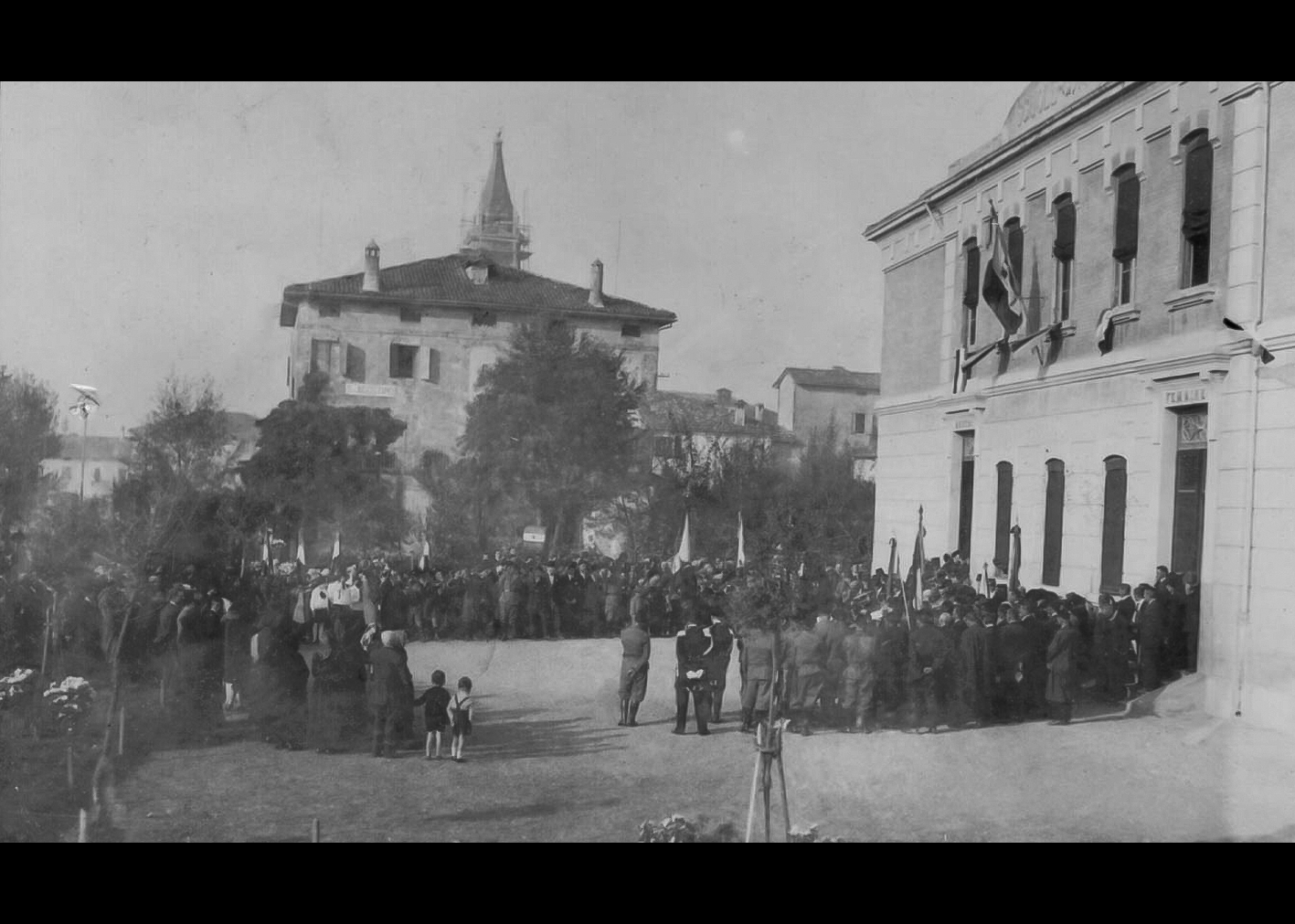 Manifestazione di regime