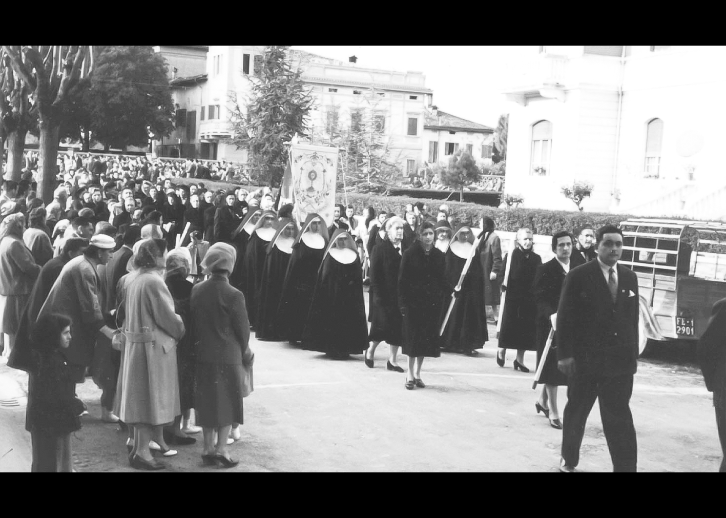 Processione del 17° centenario della nascita di S.Agostino