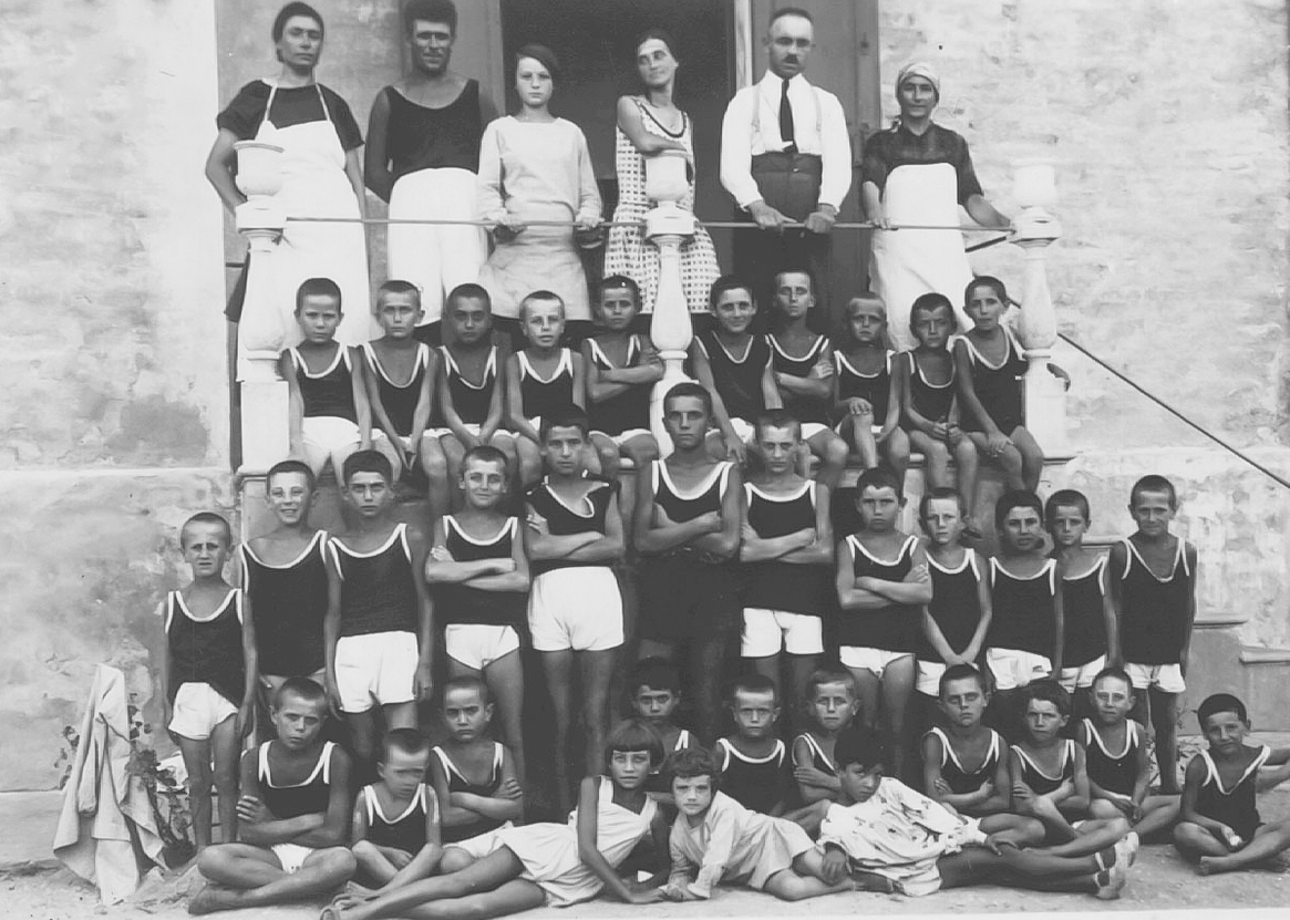 Foto di gruppo della colonia marina