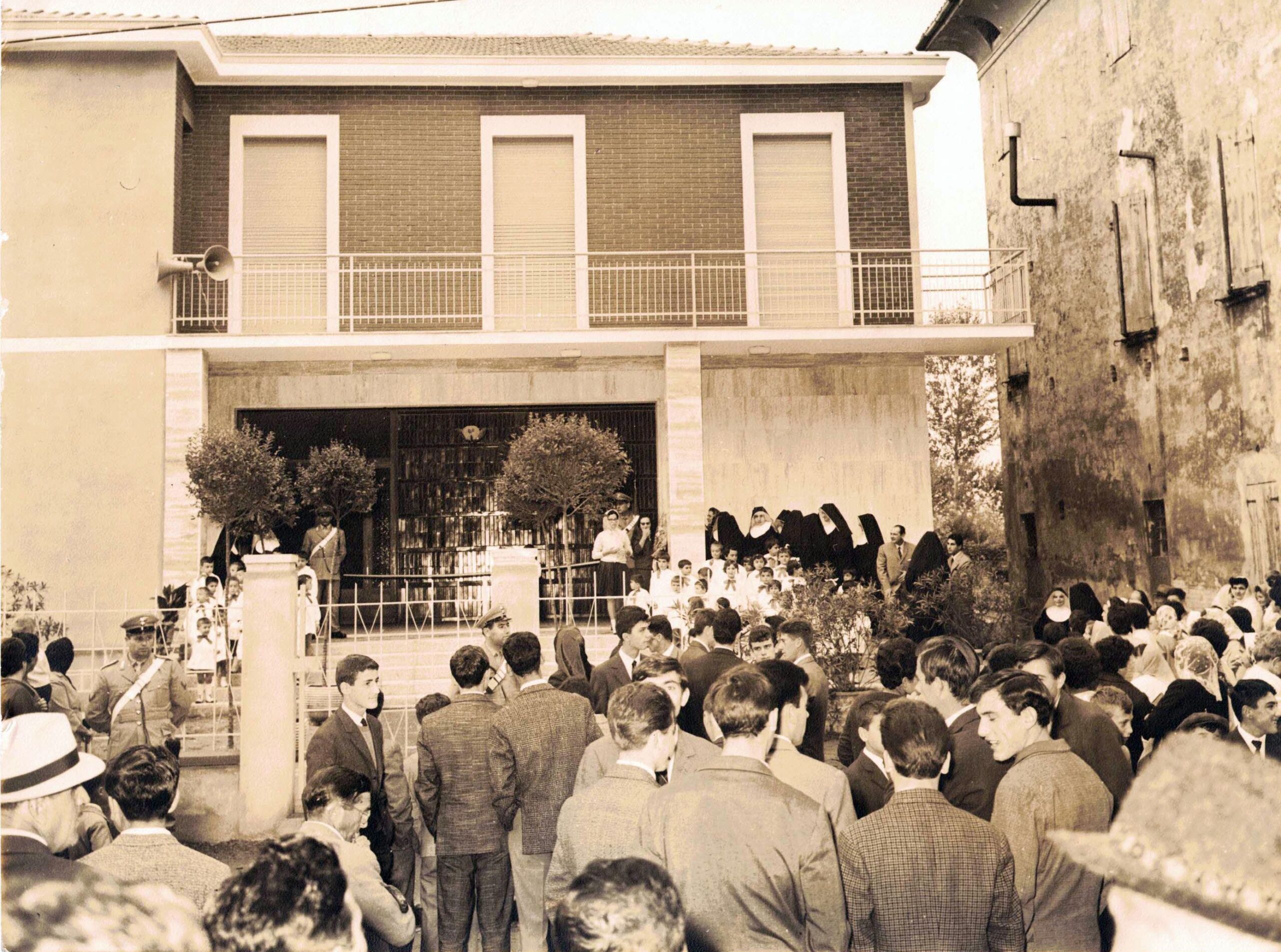 1962 inaugurazione nuova Scuola Materna “Sacro Cuore”