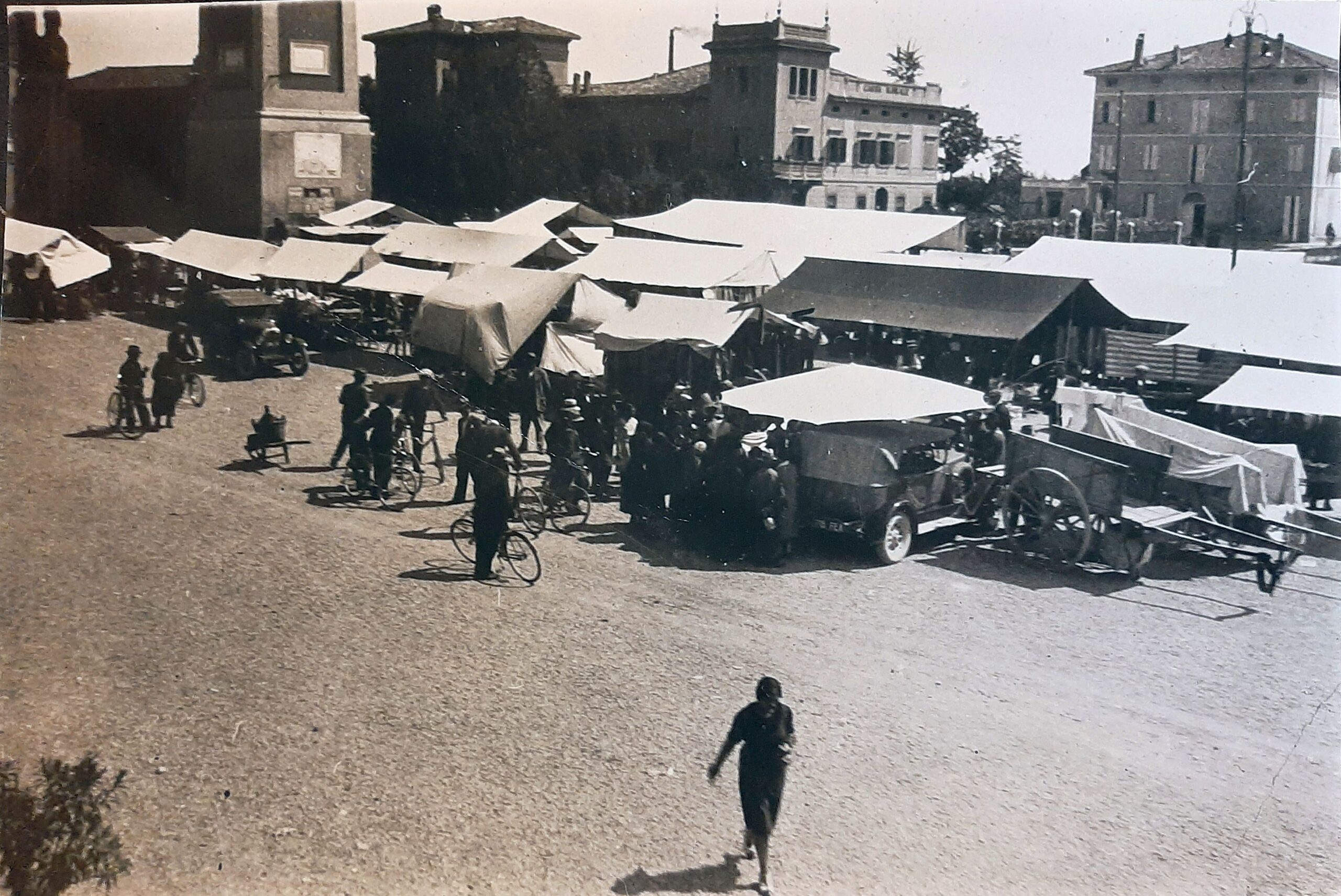 Piazza e mercato