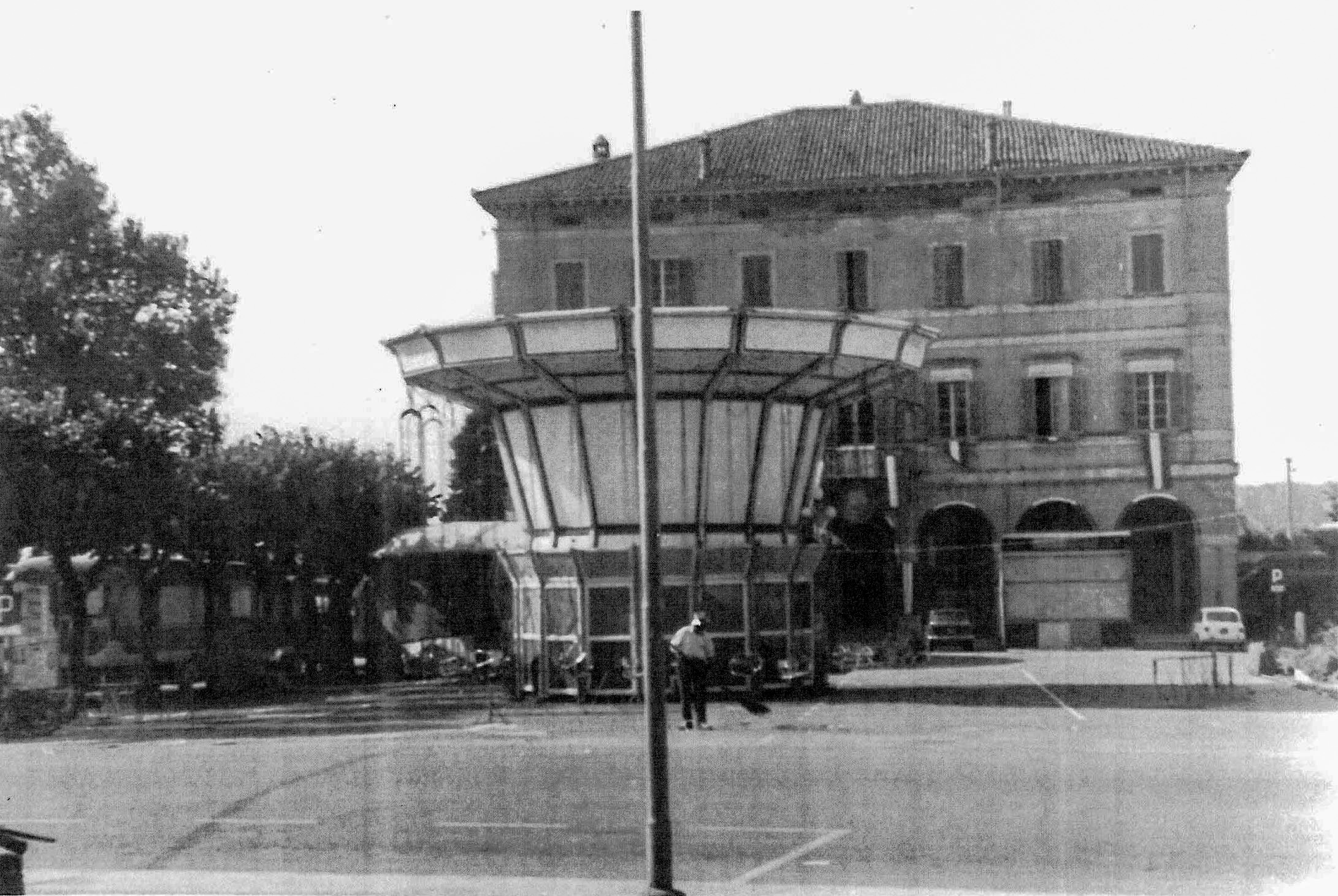 Fiera di Giugno – piazza con giostre